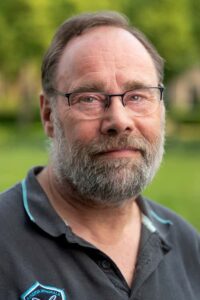Voorzitter Jan Emmens